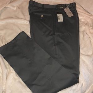 Dress pants-NWT great for the office
